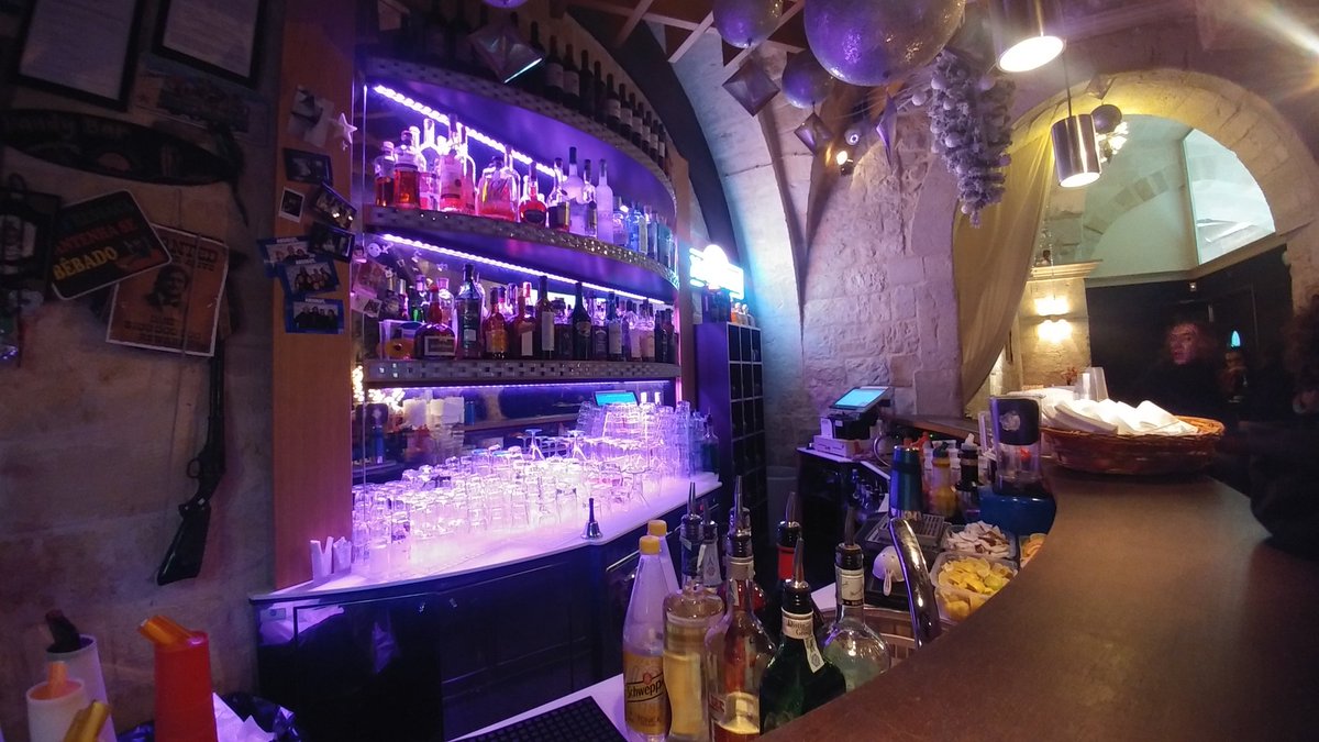 Igersbat's tweet photo. Are you ready for our Happy Igers Hour?! #IgersbatHNY17 #igersbat #DandyBar https://t.co/K8Qw63s7uQ