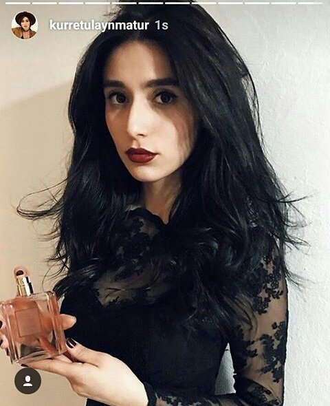 gulhan_yalc's tweet photo. @kurretulayn #KurretulaynMatur #Kurretülayn #TukeyDays #StreetStyle #Actress #Model #Blogger @parfumarket #KM https://t.co/EnGblrCDGO