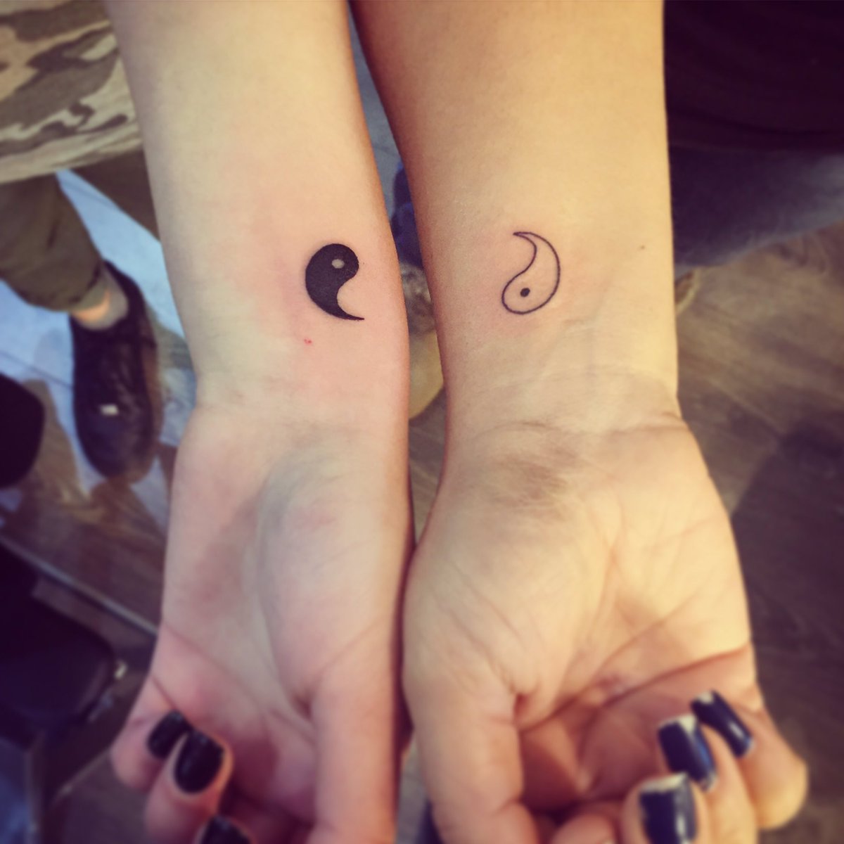 20 Best Friend Tattoo Ideas for You and Your Bestie, image size:1200x1200