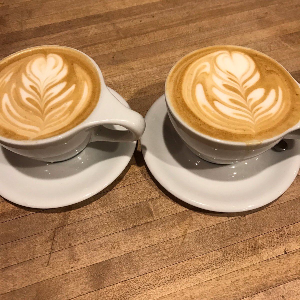 Coeur_Coffee's tweet photo. Rosa Blend and Ethiopia Gedeb from @RoselineCoffee on espresso today ☕❤ #lattes #localcoffee #coeurcoffeehouse #alwaysmadewithlove https://t.co/JR50c2sGJe