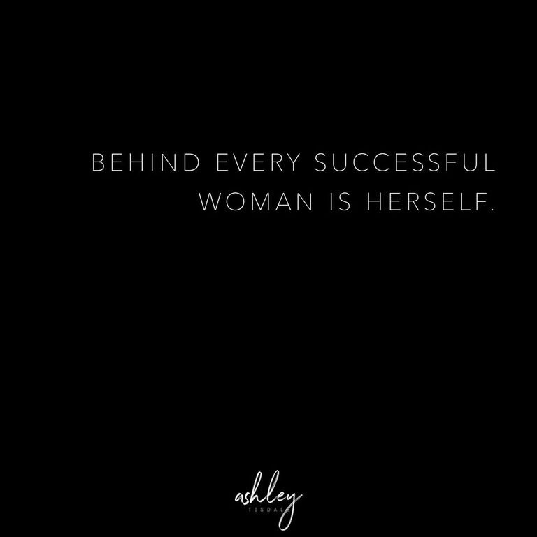 Independence is attractive. 🙌🏼