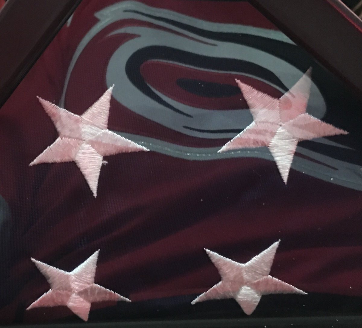 deadbrowncow's tweet photo. #Redvolution https://t.co/kTe28DrJAb
