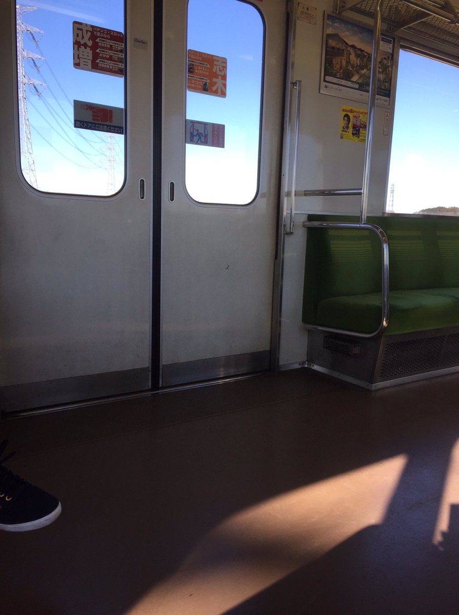 tweet 東武東上線 成増駅～和光市駅間で人身事故「人が轢かれて車両に血がついてる」電車遅延 12/31