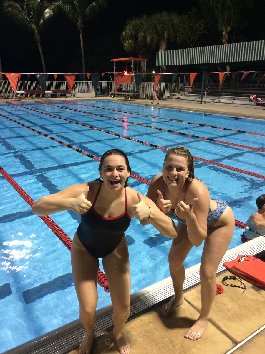 KSCSwimDive's tweet photo. Today's swimmers of the day are freshman Molly O'Connor & sophomore Sophia Freese! Good work ladies! #day3 #Dtrain2k17 #kscswim ππ https://t.co/Tq33SN5Tss