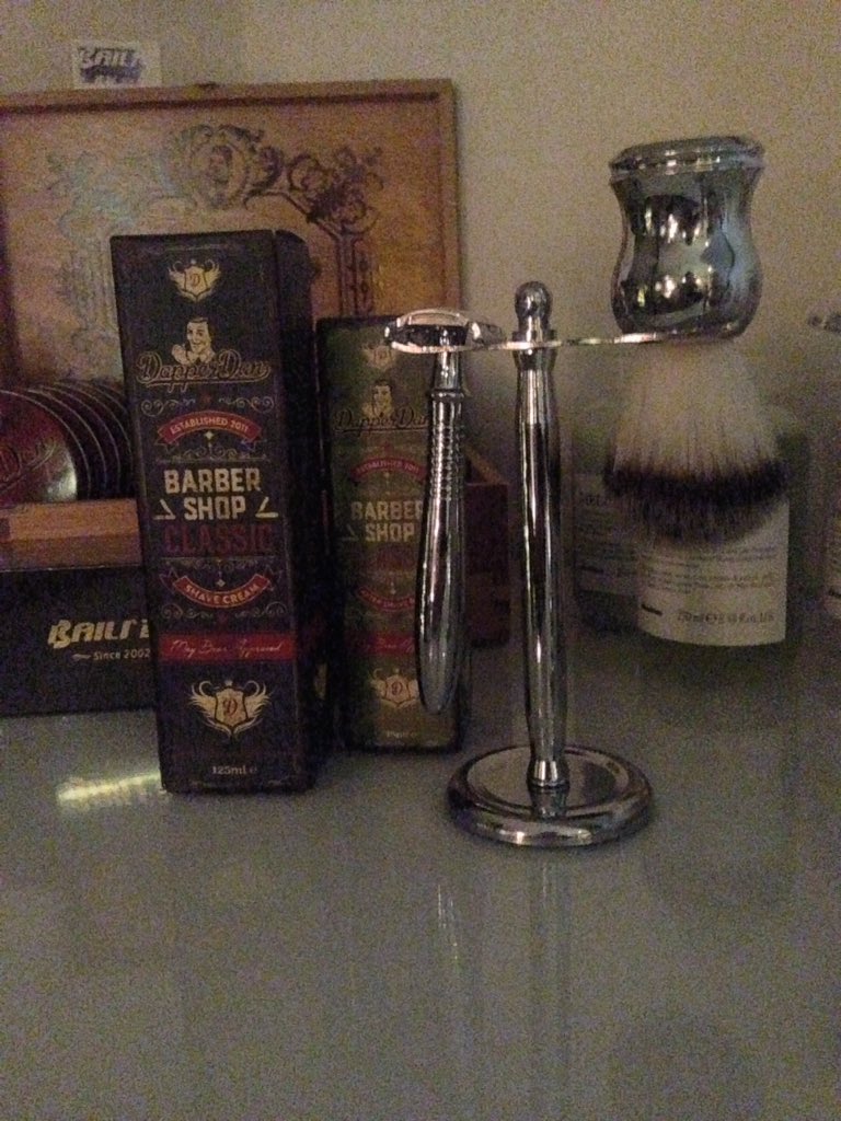 STAN69NL's tweet photo. Dapper dan  scheer sensatie https://t.co/ye1uNNODsk