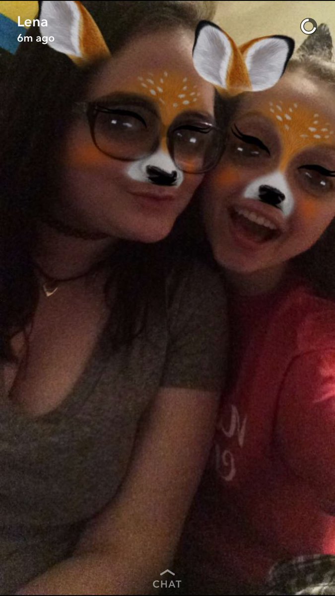 IAmSummerPaige's tweet photo. my little german is on her way home but i'm so thankful i got to see her i love and already miss her so much thanks for a great time 💕 https://t.co/Nr7oBn5Sew