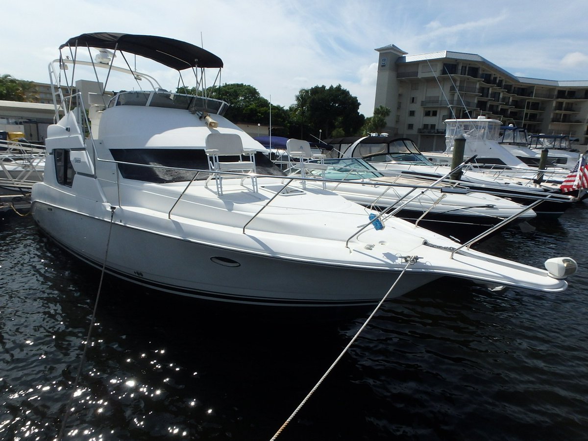 thermoman7's tweet photo. 10% off of marine surveying services https://t.co/MjYuOmZqKO #miamiinternationalboatshow #boatsurveying #boatenginerepair, #boatdiagnostics https://t.co/dS1fqOuEjG