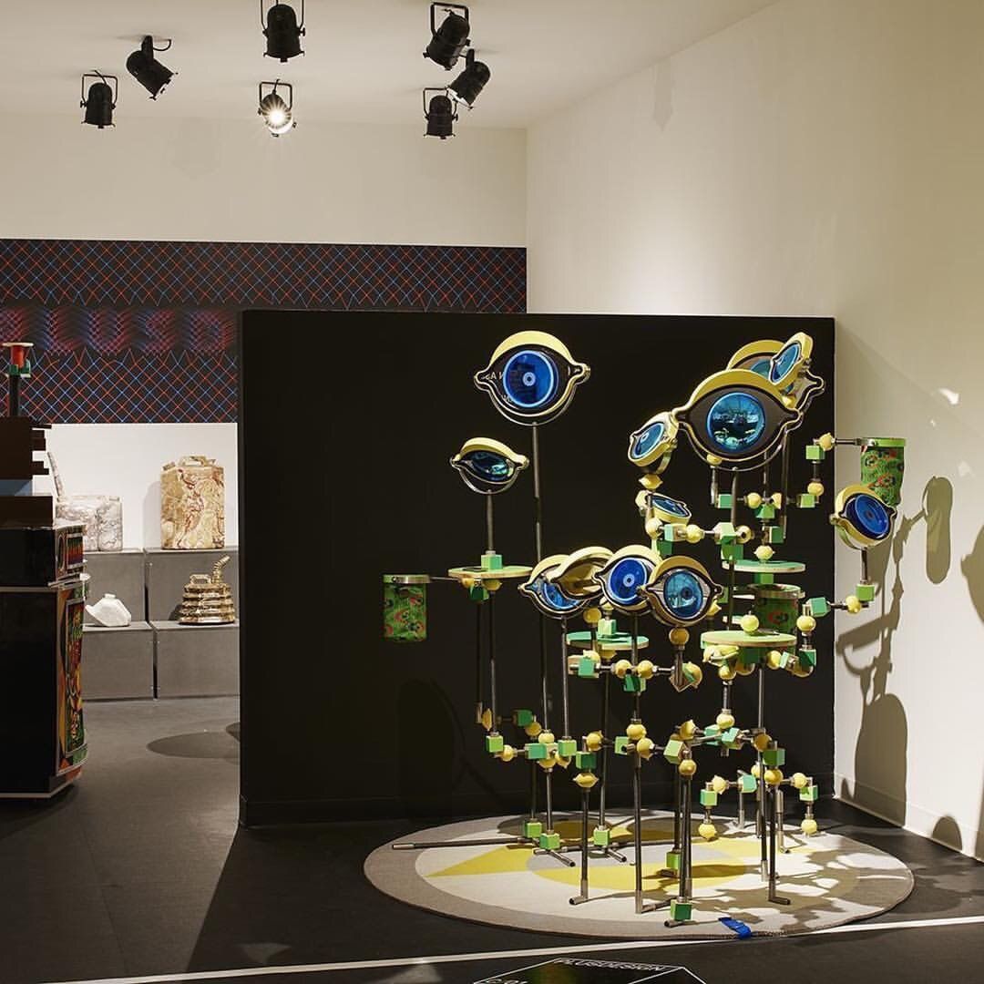 DesignApplause's tweet photo. #DesignCurio @#plusdesigngallery's #Streetscapes @DesignMiami @mmparisdotcom #lucasmunoz #williamwest https://t.co/4dBv5G76vV