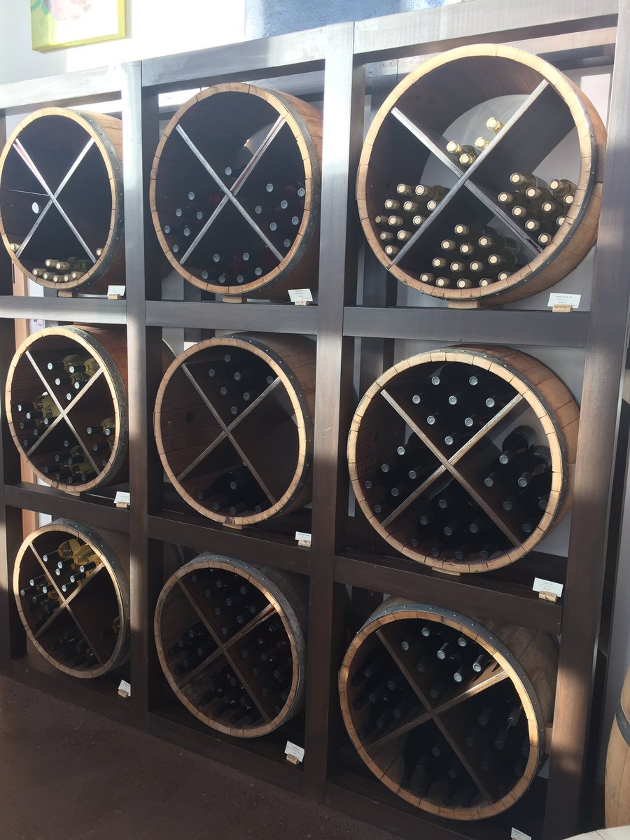 northlightswine's tweet photo. We have all the wine you need for New Years! Open Dec 30 from 11-6pm and NYE 11-4pm https://t.co/YK9dPr9XSP
