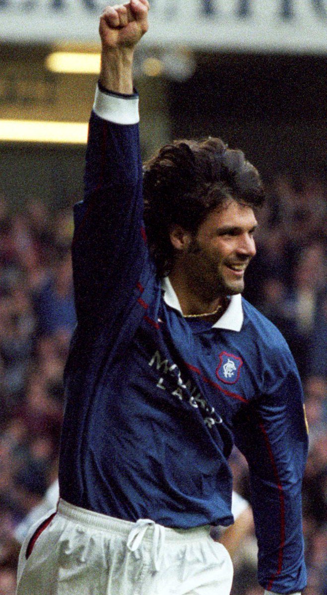 Ladbrokes's tweet photo. #WouldYouRather?

RT - Negri
LIKE - Sutton

#Rangers #Celtic https://t.co/aWl62rnAUD