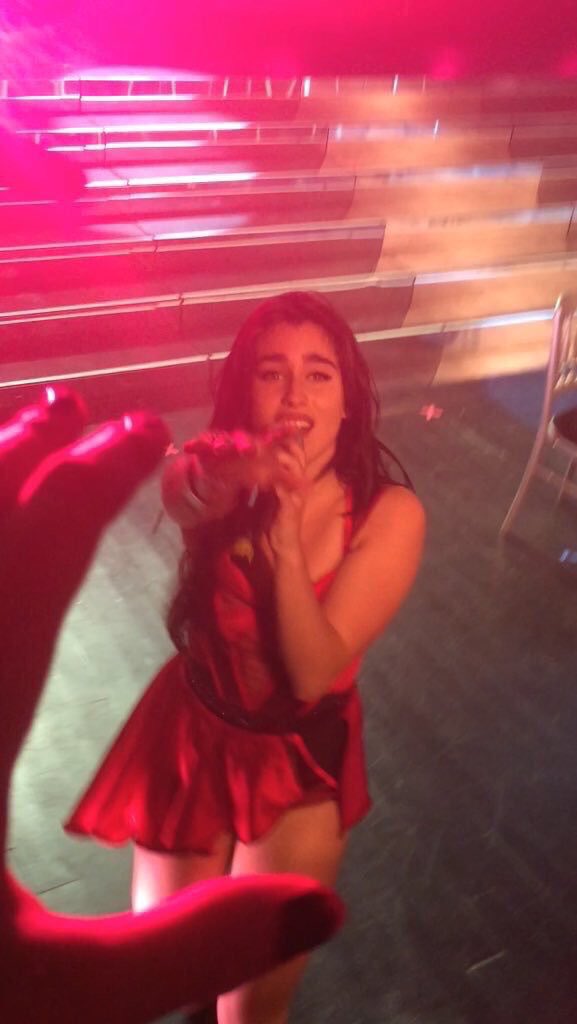 RelatableLMJ's tweet photo. Can she not be any cuter https://t.co/Nb7P9ZiD3j