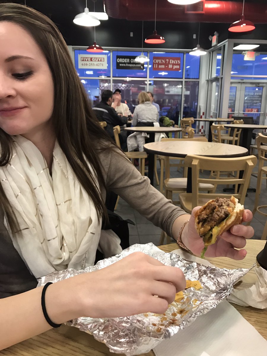 GaTech86's tweet image. @brit_ohbrien nom nom nom