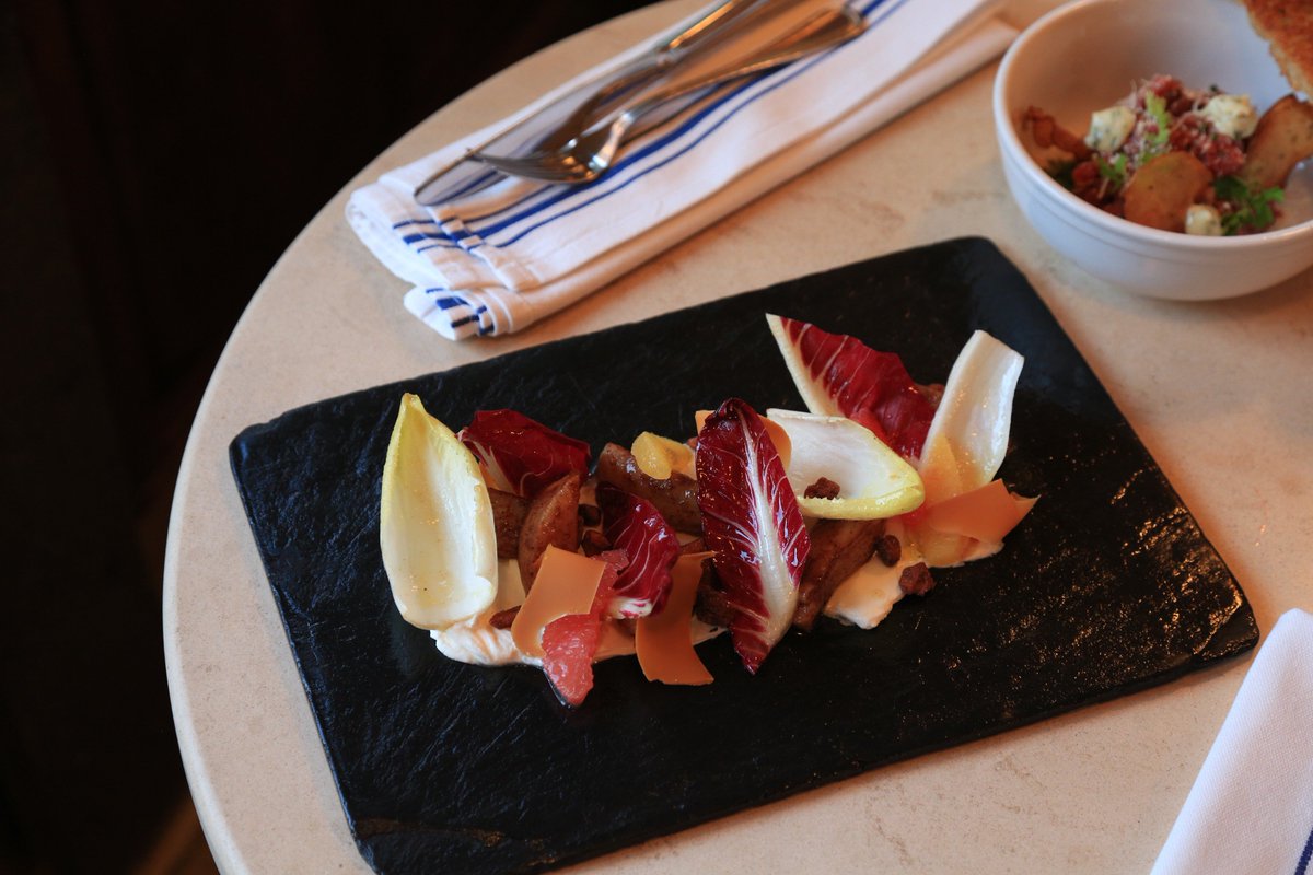 Freud_NYC's tweet photo. En-dive in! 🍴 https://t.co/7UNUpNJTQH