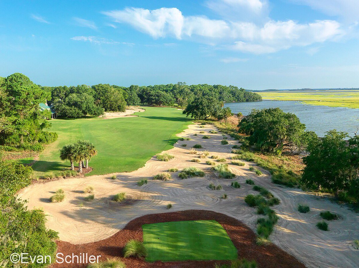 Evan_Schiller's tweet photo. After a wonderful #renovation by the Arnold Palmer Design Company, Old Tabby Links on #SpringIsland is looking mighty fine #LowCountryGolf https://t.co/h4aOaGVoY0