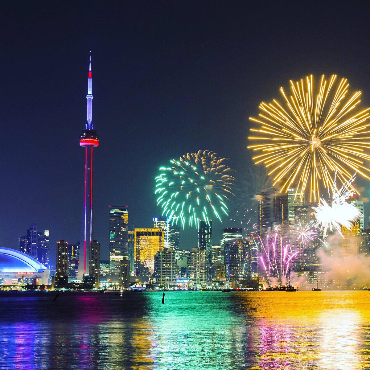 Best New Year's Eve Parties in Toronto 2017 yyzmagazine.com/best-of-toront… #yyz #6ix #Toronto