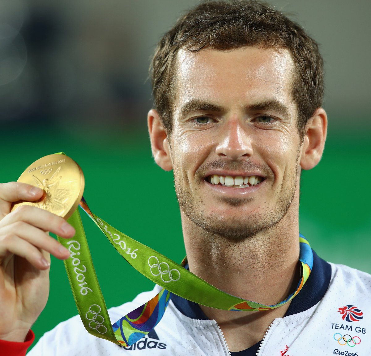 TeamGB's tweet photo. Arise Sir Andy, Sir Mo, Dame Jessica and Dame Katherine! 👑

#TeamGB 🇬🇧stars dominate New Year's Honours List! 👏

https://t.co/LMwyLZ44GD https://t.co/Nek1gDtbxa