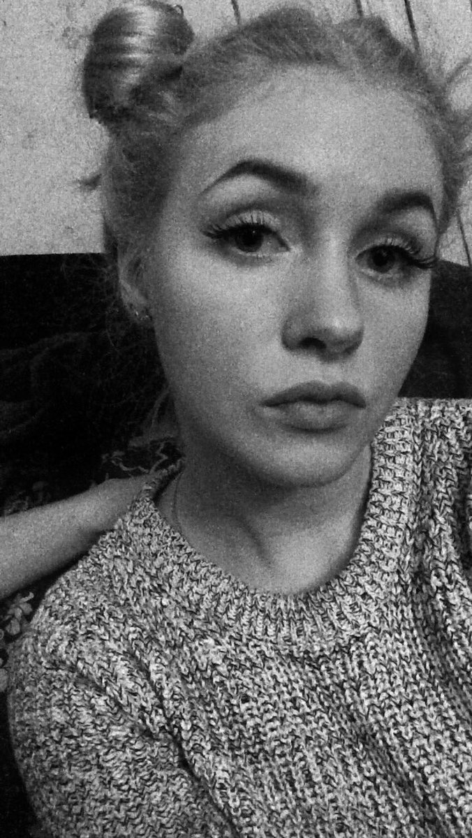 Чуть-чуть новогоднего настроения от Алисы💁🏼🎉