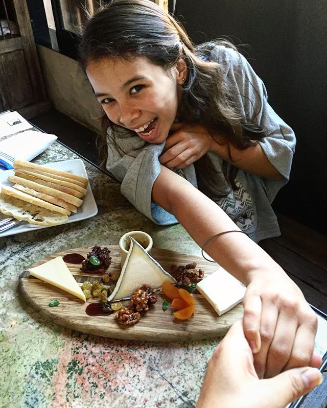 PatioGoldfinch's tweet photo. Say cheese 🧀 😀

Thanks for the picture dear neighbor Savannah Banana https://t.co/M0KCUvuN4S