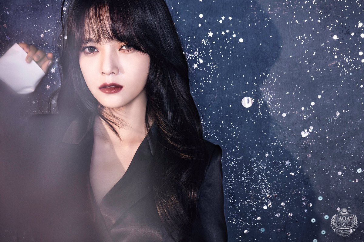 aoaaesthetic's tweet photo. goddess👸🏼 @jimin_pics https://t.co/a71qcuKjT5
