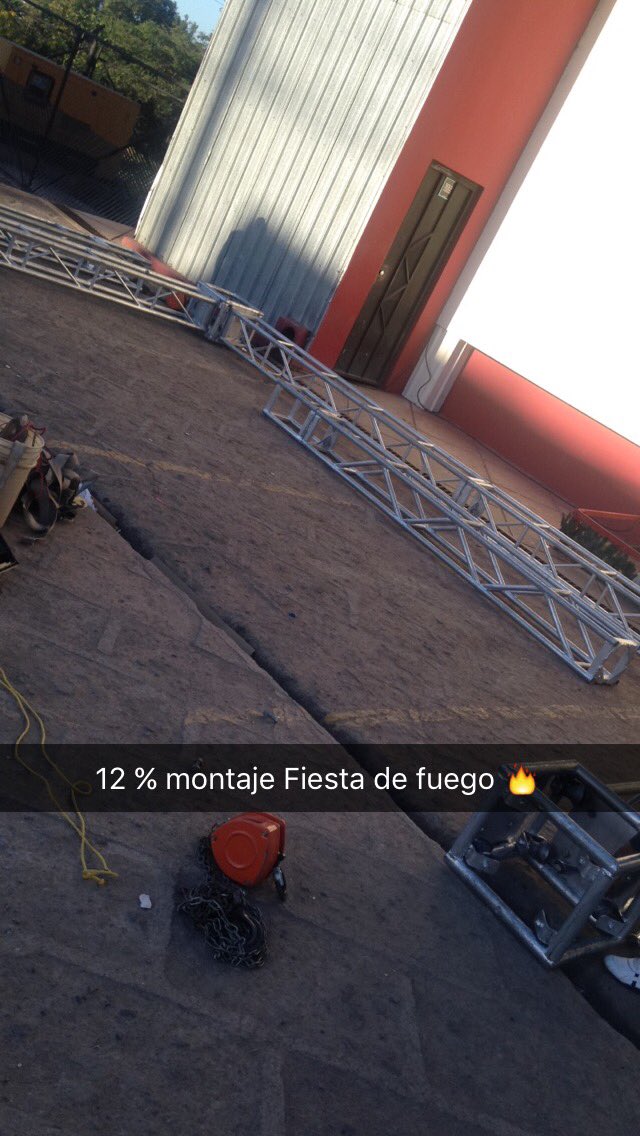 Fiesta de fuego cz live