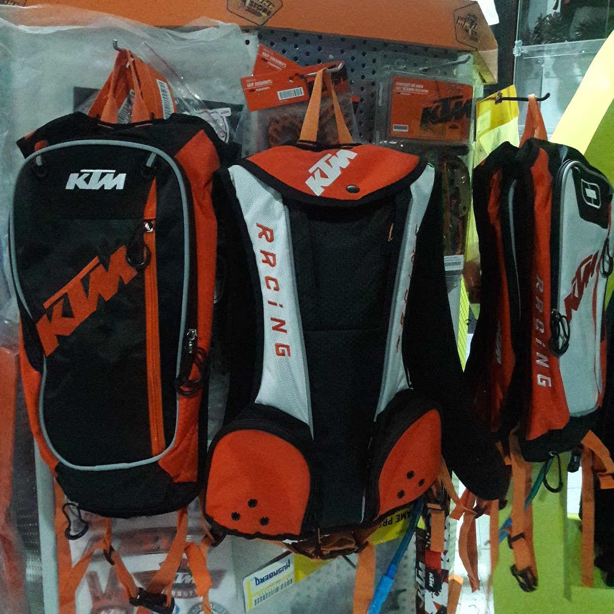 MXZoneStore tweet picture