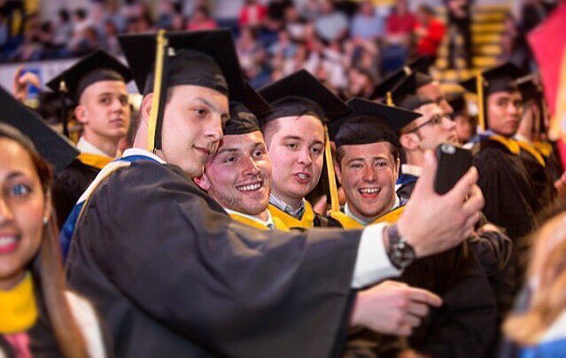 teachmehow2dank's tweet photo. 2016 was definitely one for the books... https://t.co/uyi65LWS7w