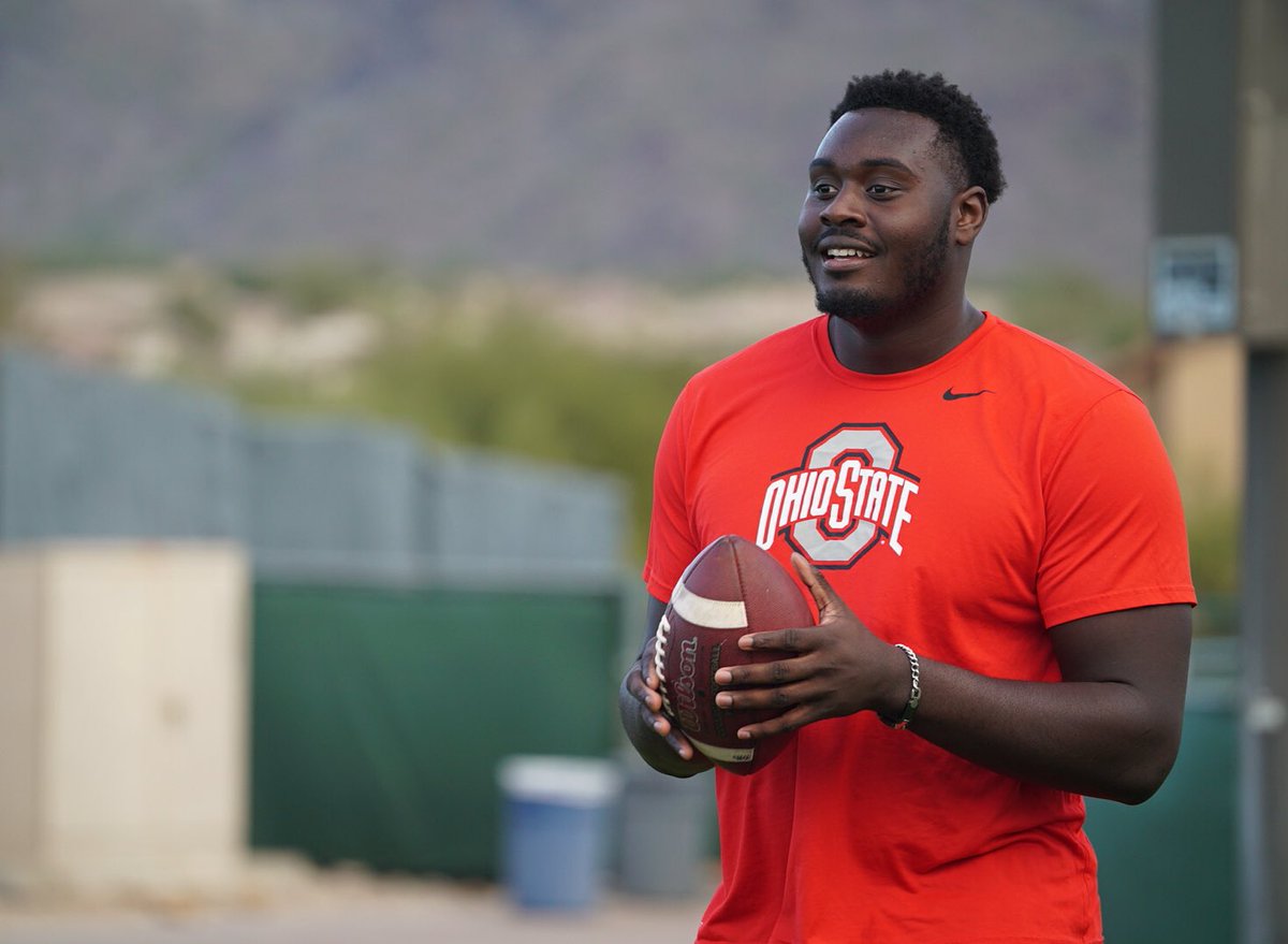 CoachUrbanMeyer's tweet image. Best Fridays in Football from Phoenix!!! ONE DAY to get 9 STRONG!