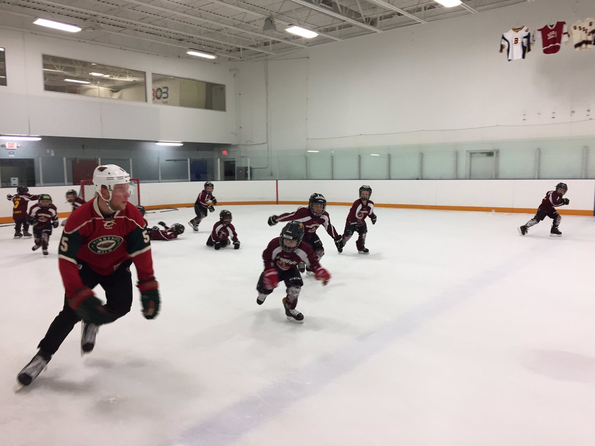 mnwild's tweet photo. How Swede! @ChristianFolin and @brodin25 surprised Osseo Maple Grove Boys Mites for a @BremerBank Pop-In Practice. 🏒 https://t.co/bnsO2DTH7C