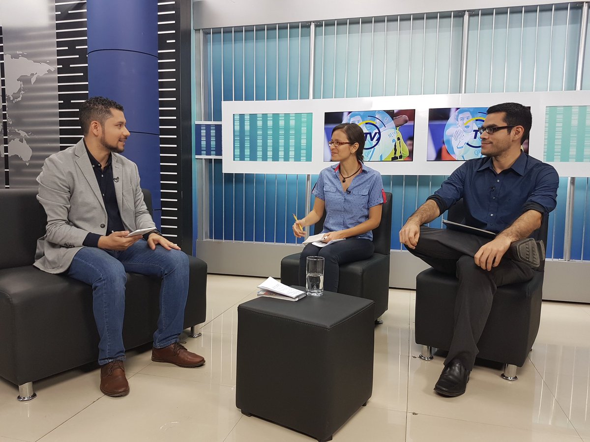 InformaTV_'s tweet photo. En #ITVXEconomía estamos conversando sobre: Sistema Nacional de Innovación (#SNI), con Saira Barrera de @UCA_ES y José Montoya del #CENICSH https://t.co/reygpp8V9y