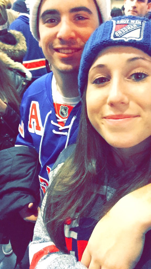 jodigottliebb's tweet photo. #nyrdelta #getmeonthejumbotron https://t.co/po9Qodo4lg
