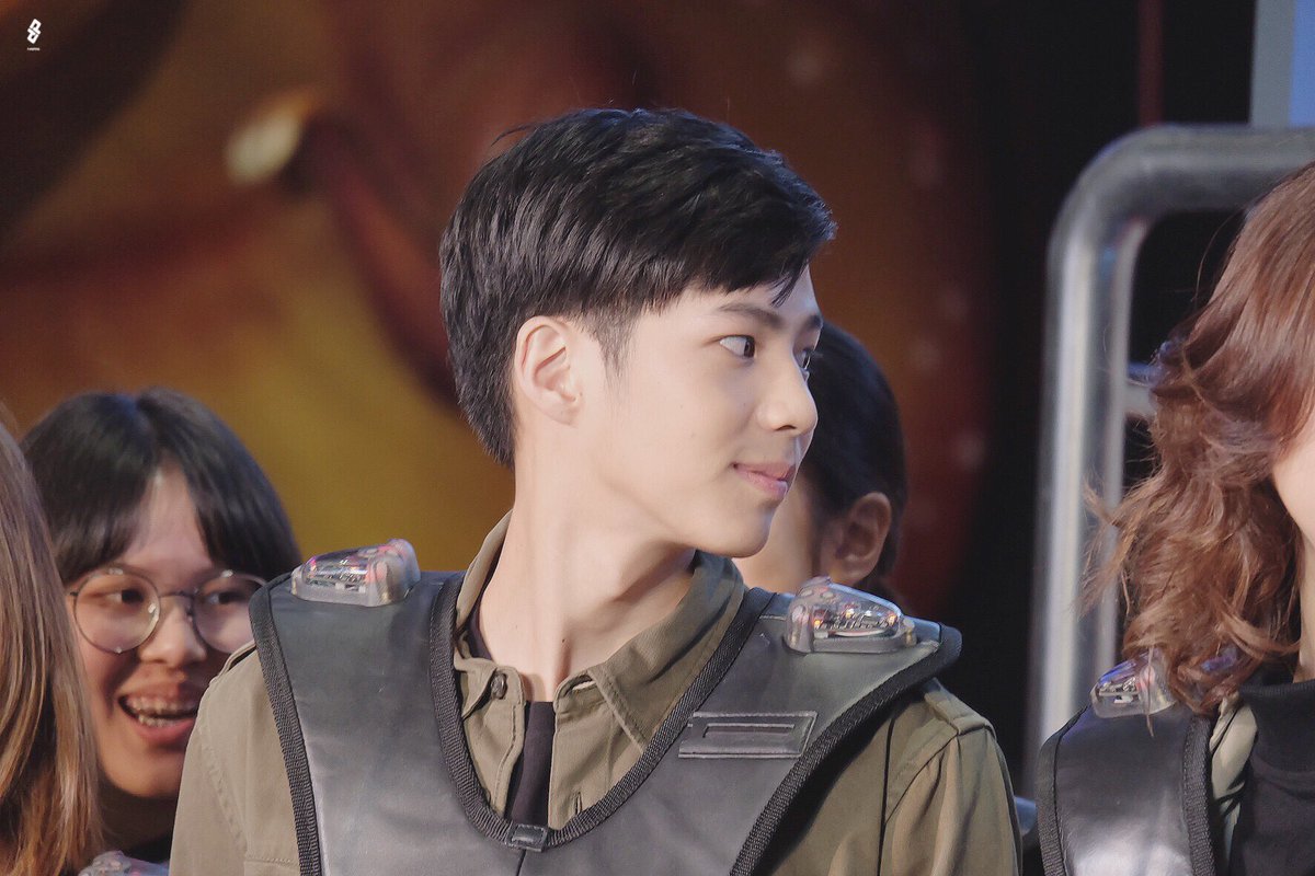pd_pangpond's tweet photo. มีมุมข้างๆมาให้พี่หวีดเสมอ ❤️
@bank_thiti
#LaserWar #bankthiti
#wonderplanet https://t.co/PsBpmupNVZ