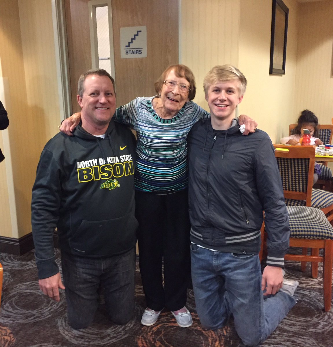 SchmoganLogan's tweet photo. Great gramma turned 100!!!! Such a cool Portland experience
💯💯💯 https://t.co/3jsrwRT7e0