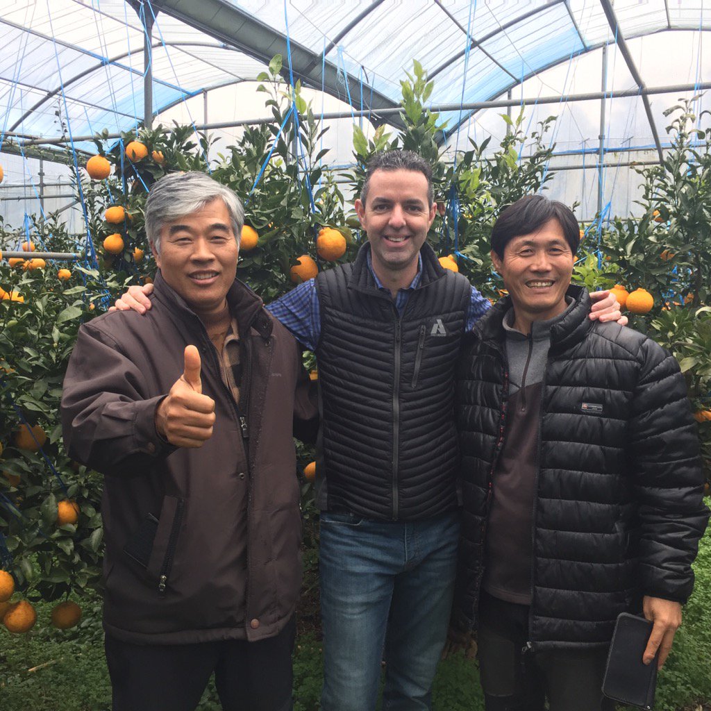 EricOttaway's tweet photo. Great to meet the farmers on Jeju Island, Korea growing organic tangerines for @BrooklynBrewery Naranjito Pale Ale. https://t.co/CZ17jE4uFK