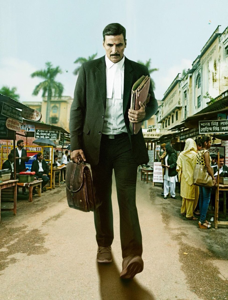 akshaykumar's tweet photo. Teen Ghante Mein #JollyLLB2Trailer, Taiyaar ho? Theek 11 baje aa raha hai Jolly! https://t.co/ric9mfTu51