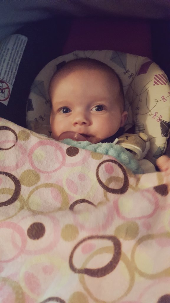 katiejordannn's tweet photo. Ughhhh why she sooooo cute 😭😍 #BabyRemy https://t.co/4lhwg0WlF9