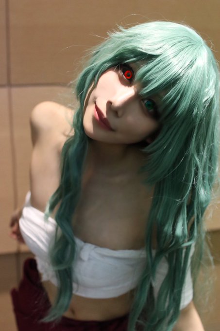 Twitterのコスプレ画像20