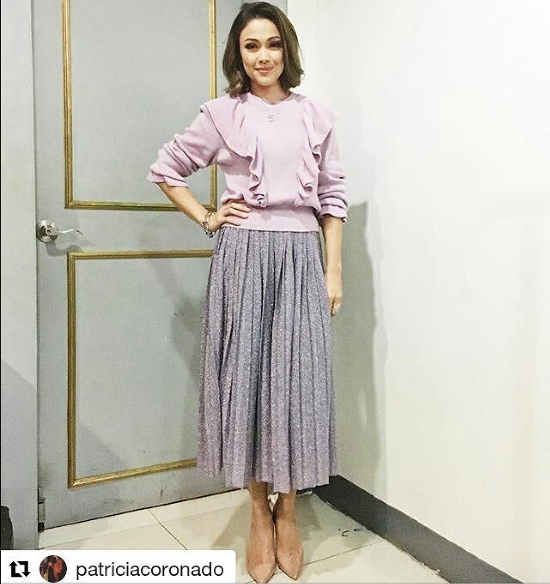 Mayanatics's tweet photo. #ABSCBNChristmasSpecial 😍👗🎄 https://t.co/g5ikvW7Sqy