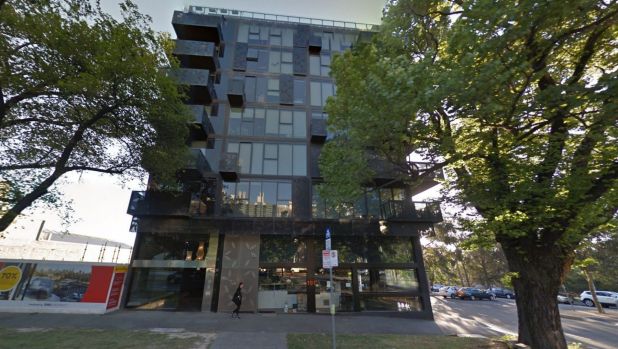 Some worrisome news for new apartment buildings in #Melbourne with a legionella bacteria risk. theage.com.au/national/inves… #plumbermelbourne