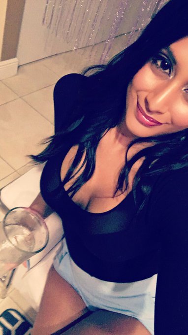 Hola!! Happy Sunday!! I'll be online https://t.co/UQLEfpcgWe https://t.co/P7tEVMZCyx<a href="/tag/thursdaythoughts"class="tags"><span>#thursdaythoughts</span></a><a href="/tag/thursdaymorning"class="tags"><span>#thursdaymorning</span></a>