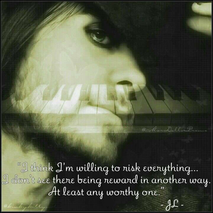 MarsDollsPromo's tweet photo. Don't be afraid to take risks... you never know what the outcome will bring. #Dream #Believe #WiseWords #JLQuotes #MotivationMonday https://t.co/odAU6sBc2g