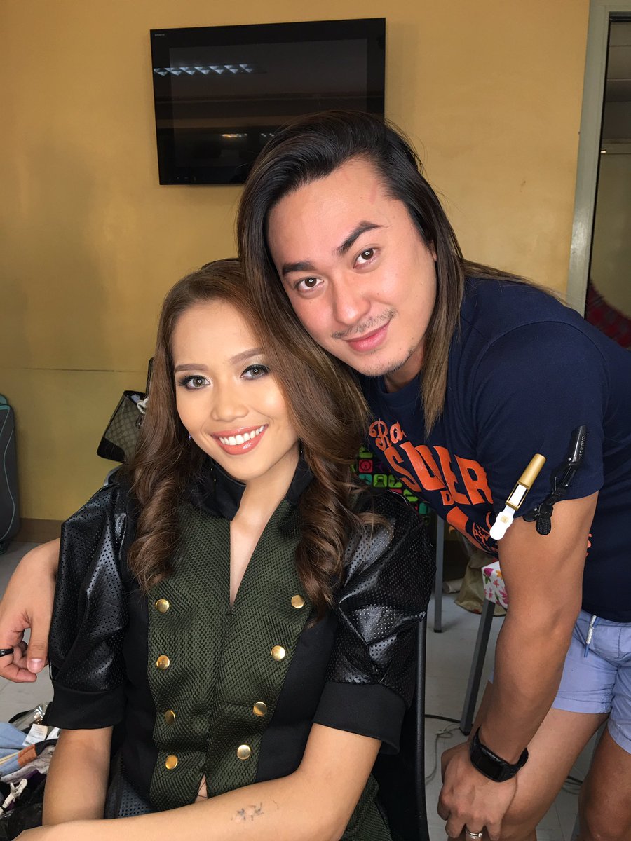 migyabs_'s tweet photo. Im always thankful i have met you!
Makeup| inyaki yuson
Hair| miggy yabot
Style| J-em sta ana
Thank u Jovan dela cruz! #MihoNishidaAt24 https://t.co/iMQjWqbQbi