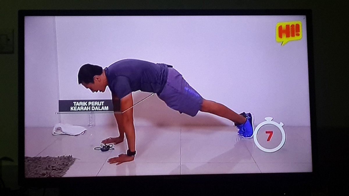 let's work it out, plank lebih efektif untuk meratakan perut, bisa dilakukan dirumah <a href="/carlotamba/">Carlo Christian T</a> <a href="/MasterBootcamp/">Master Bootcamp</a> #gym