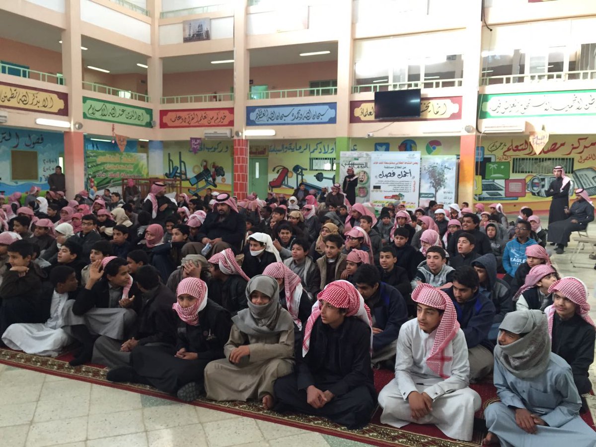 من فعاليات اليوم العالمي للغة العربية 
@hafredumedia