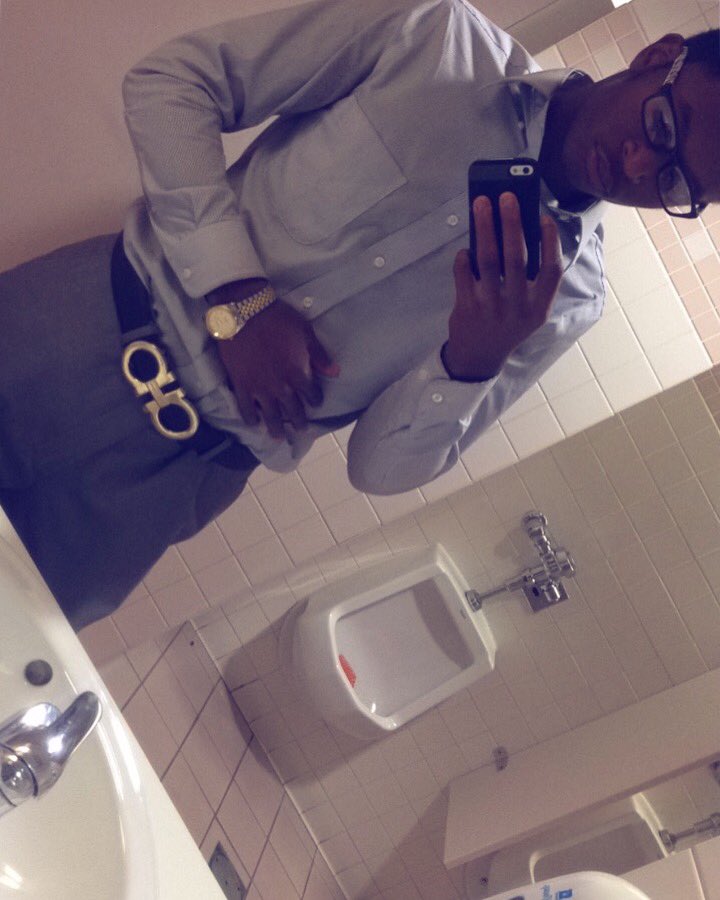 rixhfriends's tweet photo. Ion got nothing to prove 👎🏾 just a lot to show 🤙🏾 #staysleep #imaeat https://t.co/mxsE7oxHIi