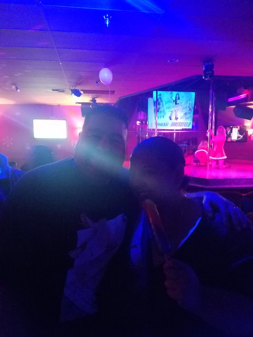 @MaduenaTeena  Thanks for the gifts...  muah! https://t.co/HVllM8CdRE<a class="tags" target="_blank" title="On Twitter" href="/?out=eyJ0eXAiOiJKV1QiLCJhbGciOiJIUzUxMiJ9.eyJpYXQiOjE3MTk4NjM5NjAsImlzcyI6InR3cG9ybnN0YXJzLmNvbSIsIm5iZiI6MTcxOTg2Mzk2MCwiZXhwIjoxNzUxMzk5OTYwLCJyZWRpcmVjdF91cmwiOiJodHRwczovL3R3aXR0ZXIuY29tL01hZHVlbmFUZWVuYSJ9.o_uFWD5Vx41IOdqzDGGs05dVY9JHHb2Y_paO0XBLlb4RCN84Tr49aZ9oekuNeJh8Sc_ku_82zJh445e3NNjaEA">@MaduenaTeena</a><a href="/tag/vegas"class="tags"><span>#vegas</span></a><a href="/tag/showmesapphire"class="tags"><span>#showmesapphire</span></a>