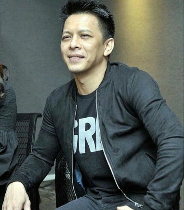 AVLOAD's tweet image. Sisa size L satu lg
Order :
082299215064 (WA) 
5FA2A344 (BBM) 
LINE : @vhc9087m