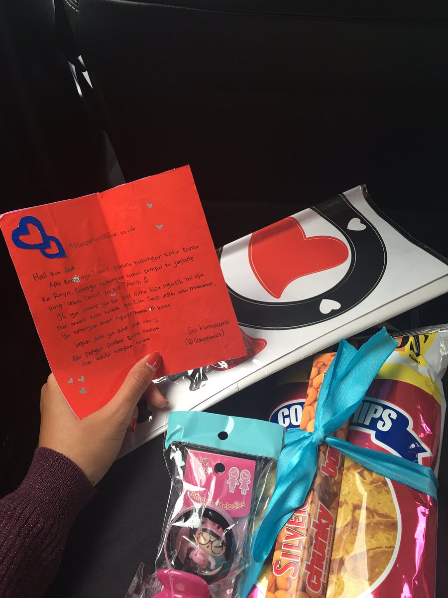 audimarissa_'s tweet photo. di kasih ini sama dia❤️ saat inbox pagi tadi. makasiih ya kesayangan!!!! suka sukaaa @Stkurniawati2 https://t.co/d6nwASpAFj