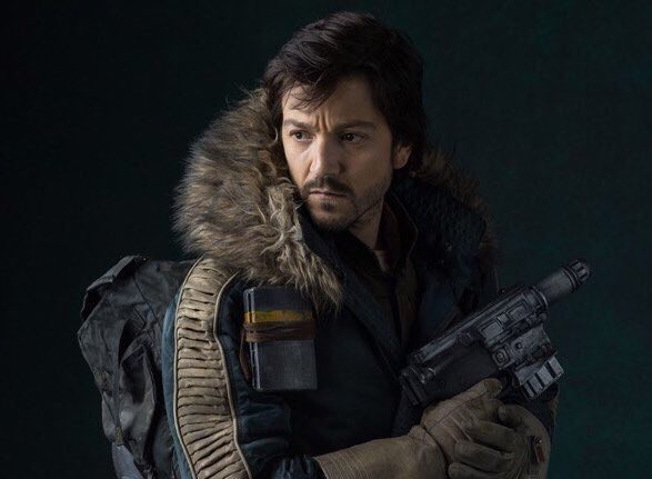 yourfaveisqueer's tweet photo. Captain Cassian Andor • Gay 

Headcanon 

Film: Rogue One: A Star Wars Story https://t.co/YNrg3UhDzb