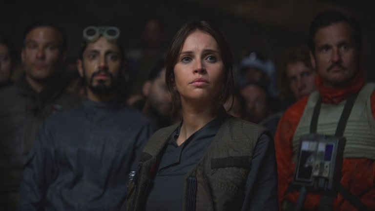 #RogueOne: Who's getting paid the most? thr.cm/xDBduk