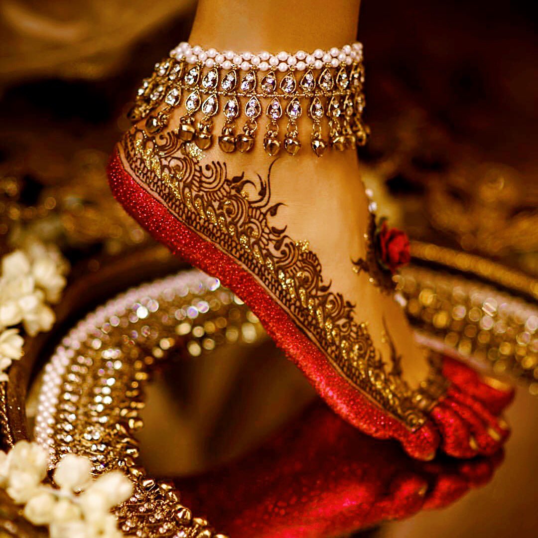 You lack a foot to travel? Then journey into yourself – that leads to transformation of dust into pure gold.
~ Rumi